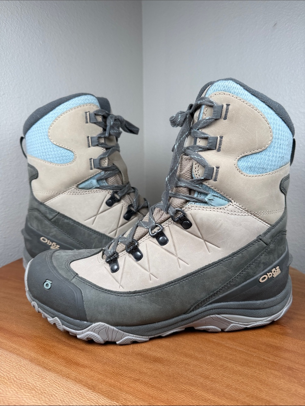 WOMEN'S OBOZ OUSEL MID INSULATED WATERPROOF Winter Boots Size 8